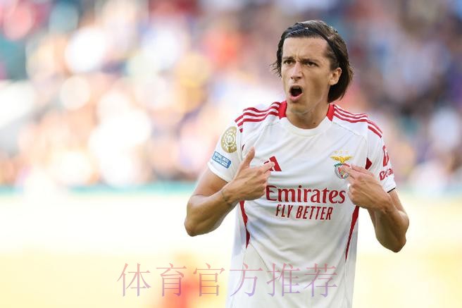 阿斯:皇马仍对A费感兴趣 但皇马不急于推进谈判 阿斯:皇马仍对A费感兴趣 但皇马不急于推进谈判